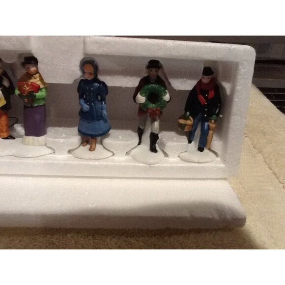 Dept 56 Dickens Village - David Copperfield, Set of 5 - Picture 3 of 3